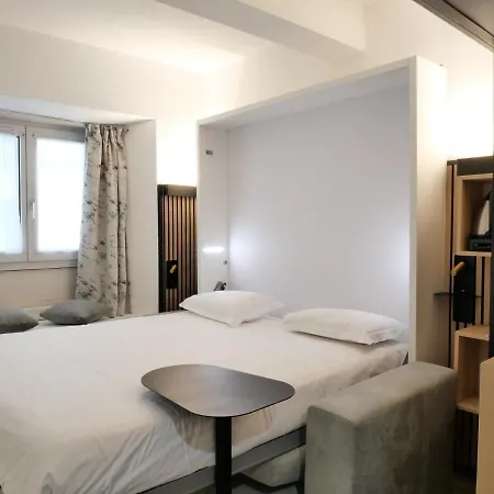 Hotel Carré Vieux Port Marsella