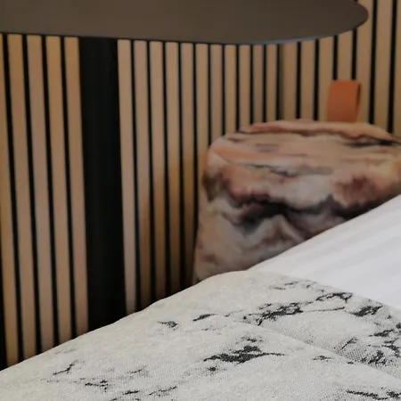 Carré Vieux Port Hotel 3*